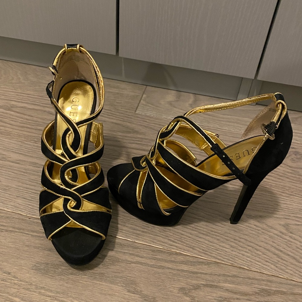 GUESS 2 tone heel -Gold & Black